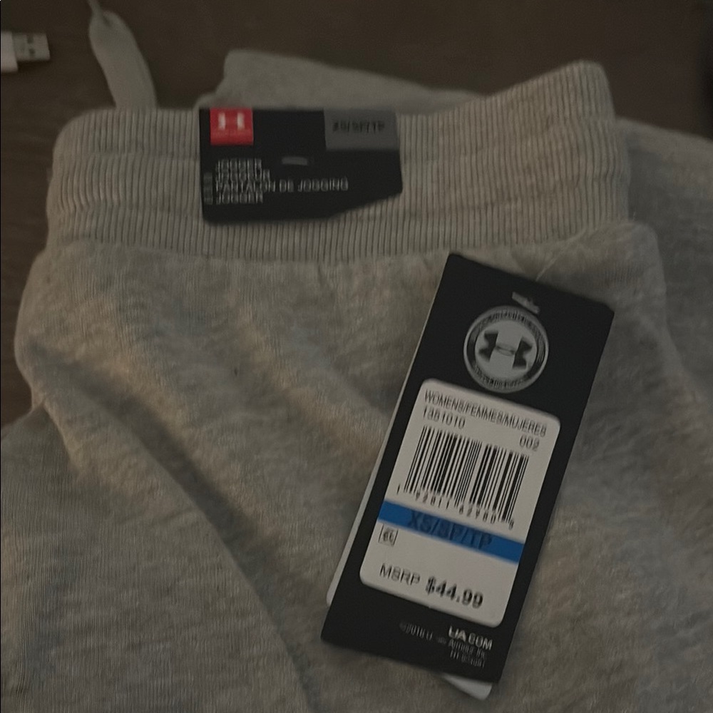 Under Armour Women Grey Joggers XSmall